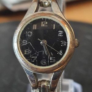 🦋10/$20🦋 FMDKO005 Silver/Black Stainless Steel Women's Watch